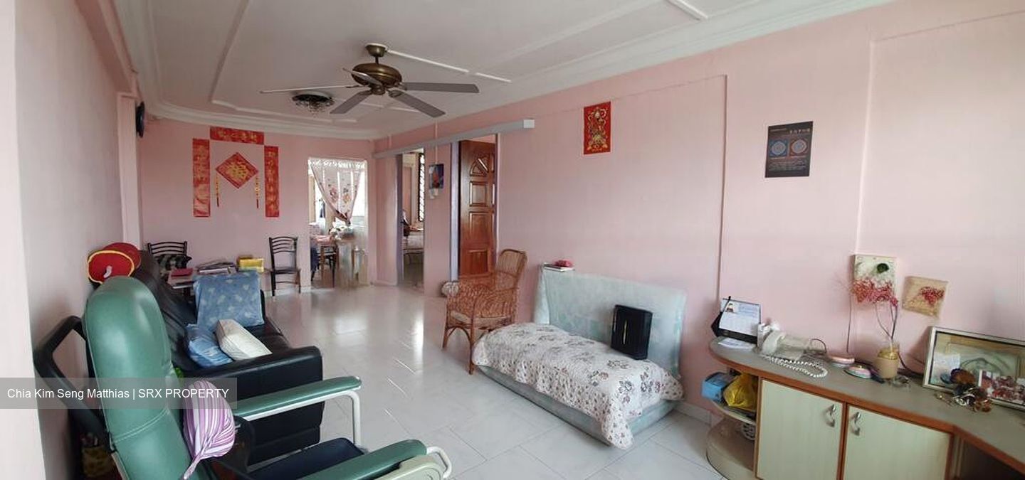 Blk 18 Eunos Crescent (Geylang), HDB 3 Rooms #460725701